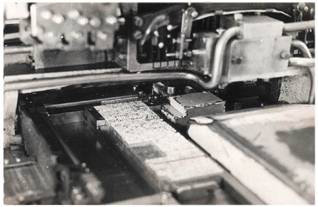 全自動モノタイプキャスター各部